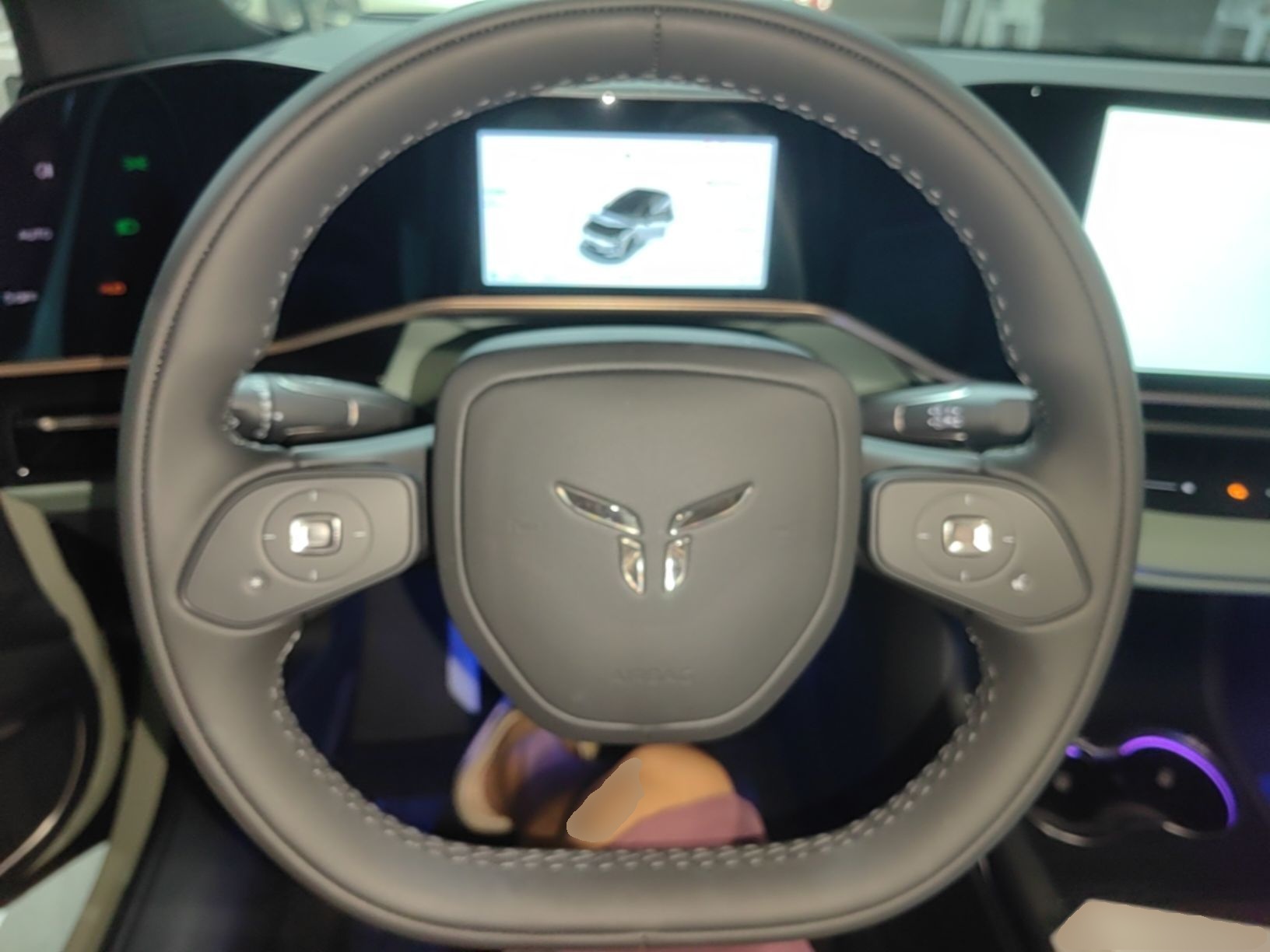 Hongqi EH7 2025 690 Smart Selection Edition — снимка 13