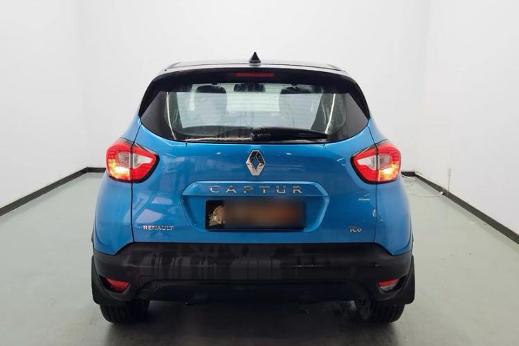 Used Renault Captur 2015 1.2T Automatic Standard Edition