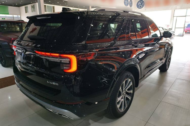 Used Ford Explorer 2025 2.3T EcoBoost Four-Wheel Drive Trail Edition 5 Seats