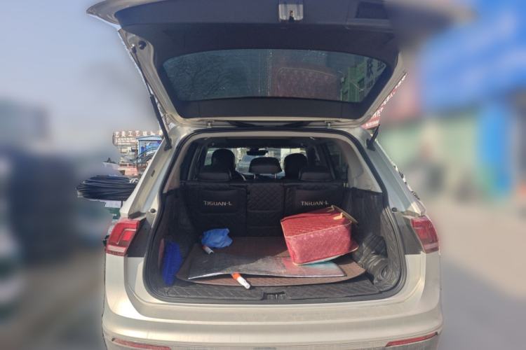 Used Volkswagen Tiguan L 2018 330TSI Automatic Two-Wheel Drive Luxury Edition