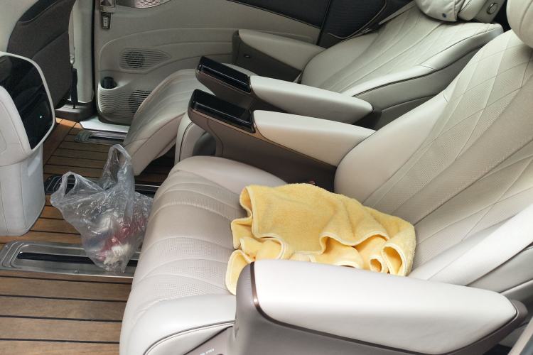 Used Denza D9 2022 DM-i 970 Four-Wheel Drive Flagship Model