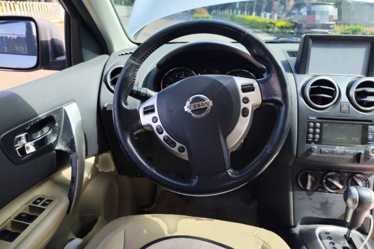 Used Nissan Qashqai 2012 2.0 XL Fire CVT 2WD
