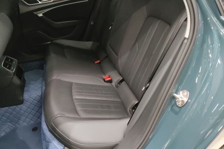 Used Audi A6 2021 allroad quattro Explorer 55 TFSI Prestige Off-Road Model