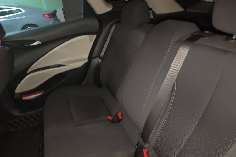 Used Buick Velite 6 2022 Plug-in Hybrid Connected Fashion Model Left Rear Seat