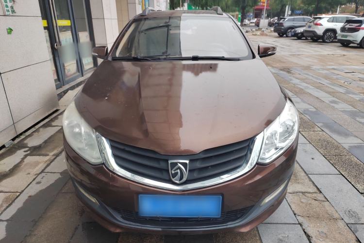 Used Baojun 610 2014 1.5L manual Comfort trim level