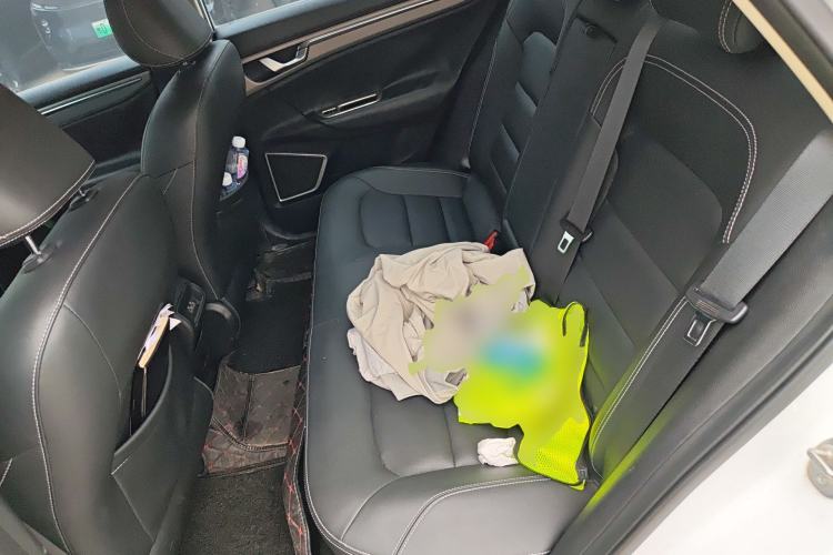 Used Geely Auto Emgrand GL 2018 1.4T DCT Prestige Smart Connectivity Version Left Rear Seat