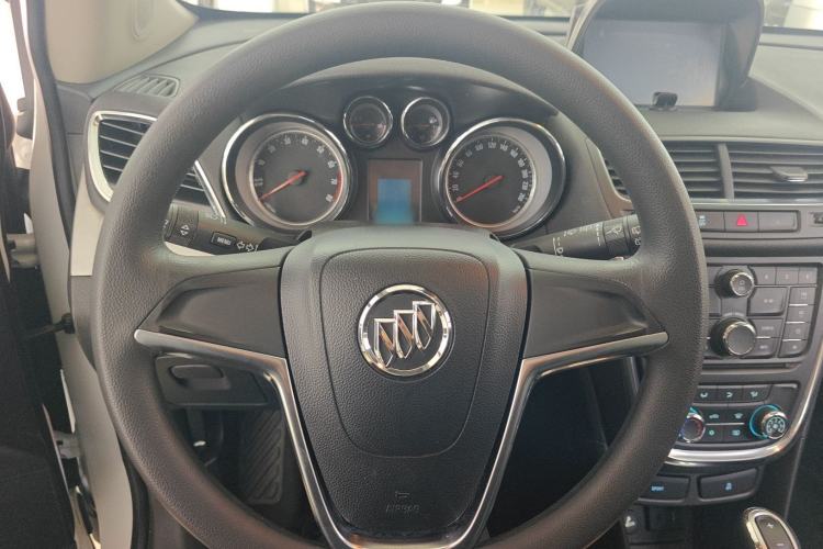 Used Buick Encore 2015 1.4T Automatic Two-Wheel Drive Urban Elite Version