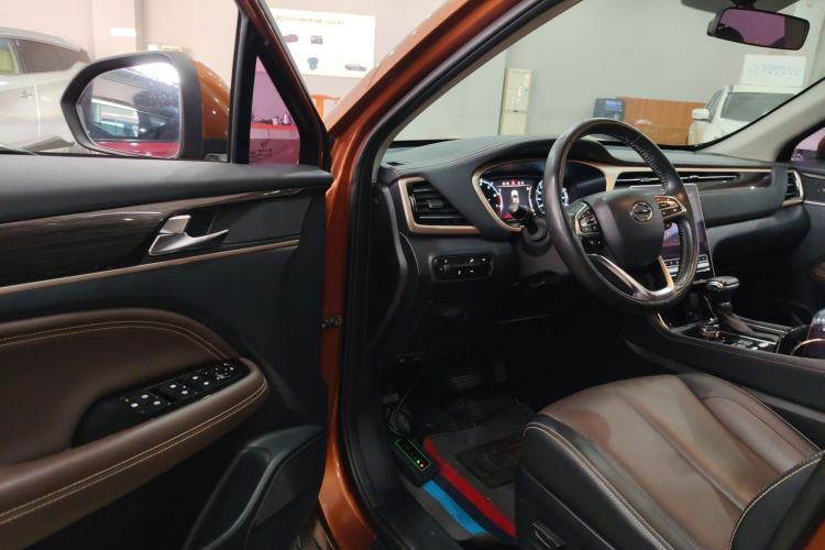 Used GAC Trumpchi GS5 2019 235T Automatic Luxury Edition Driver Seat