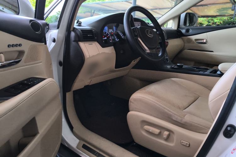 Used Lexus RX Classic 2012 270 Elegant Edition Driver Seat