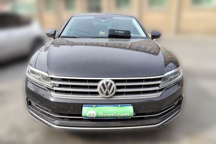 Used Volkswagen Phideon 2019 380TSI Two-Wheel Drive Business Edition China VI Standard
