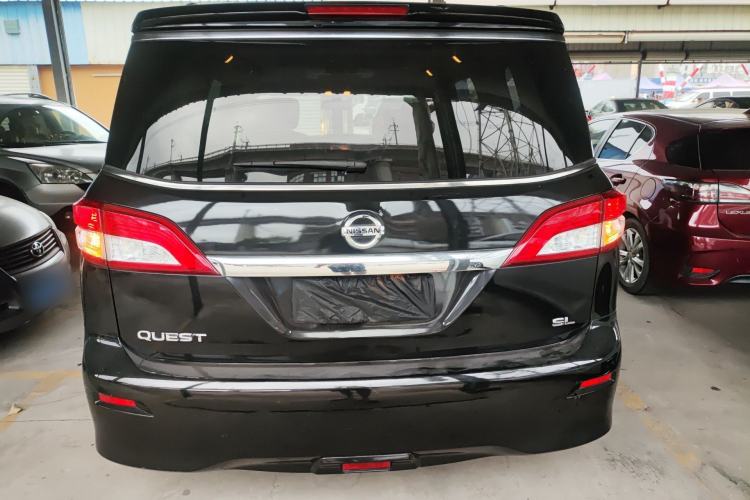 Used Nissan Quest 2015 3.5L SL Rear
