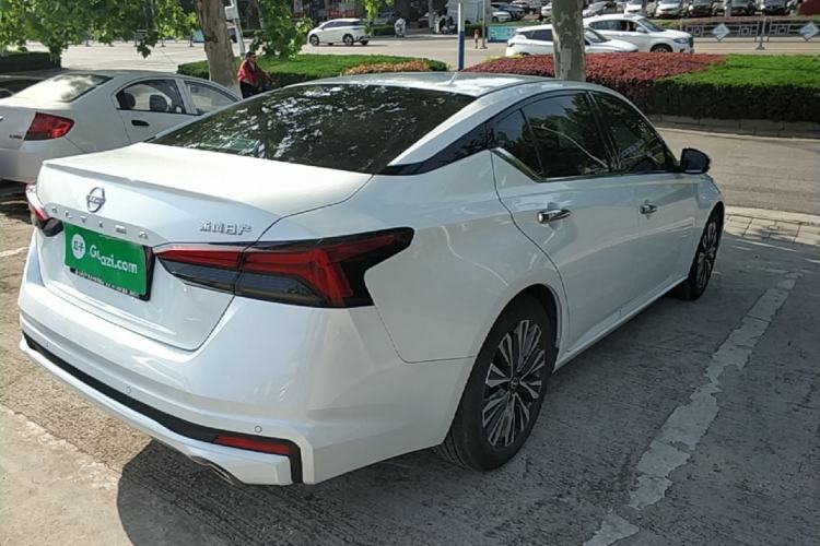 Used Nissan Teana 2024 2.0L XE Genuine Edition