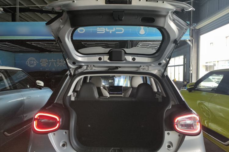 Used Dongfeng NAMMI 01 2024 New Edition 430 Max Smart+ Trunk