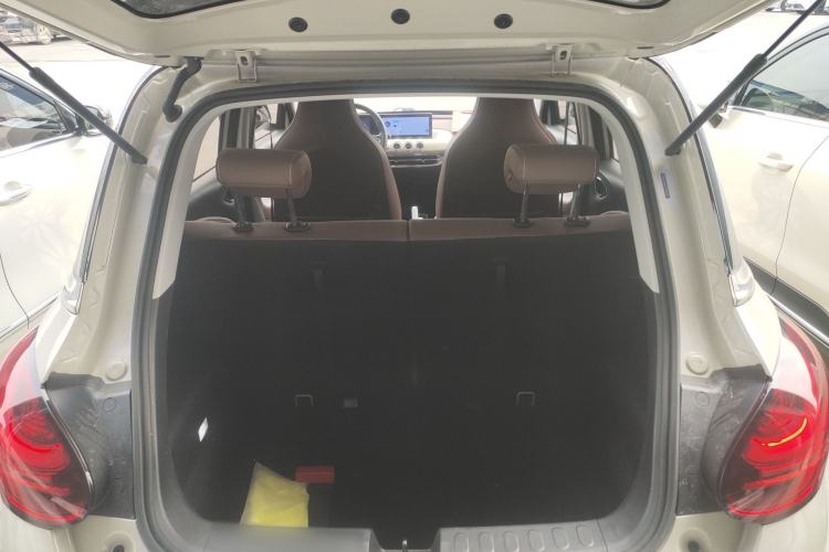 Used Wuling Bingo 2023 203km Comfort Edition Trunk