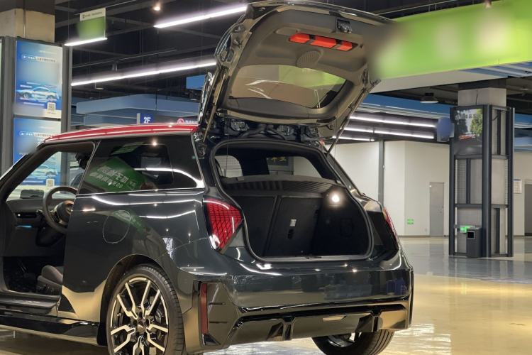 Used MINI Electric COOPER 2024 452km COOPER SE Racing Driver Exterior 10