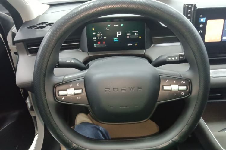 Used Roewe D6 2025 450 km Premium Edition
