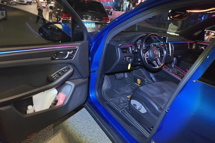 Used Porsche Macan 2017 Macan 2.0T Driver Seat