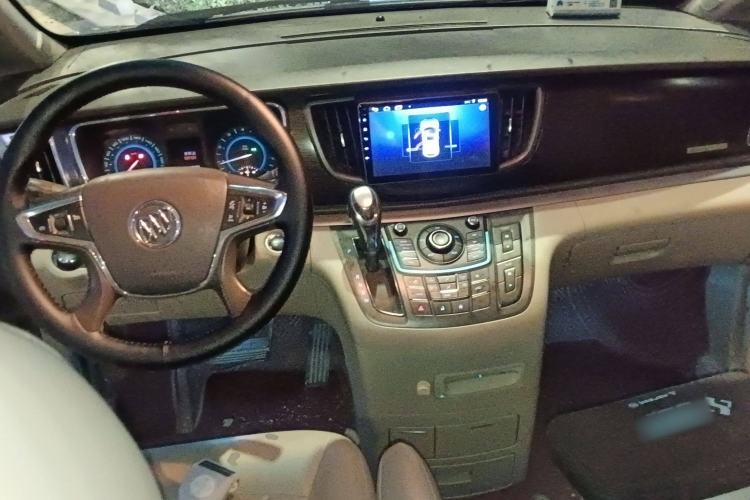 Used Buick GL8 2011 2.4L LT Luxury Business Executive Edition