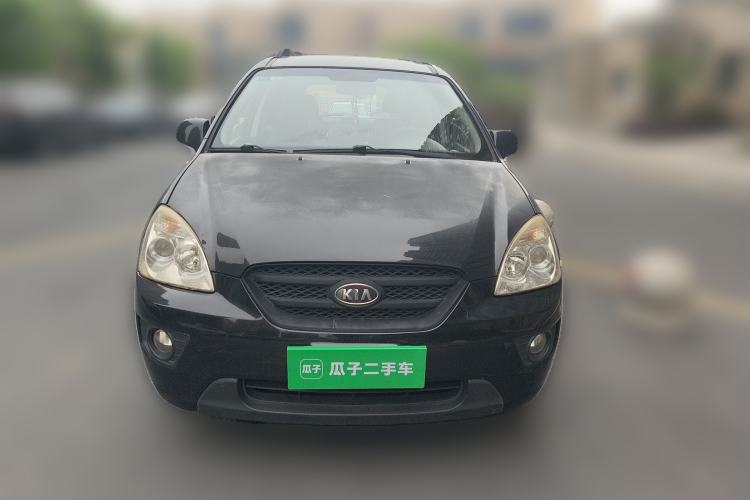 Used Kia Carens 2011 2.0L 7-Seater Automatic Standard Edition