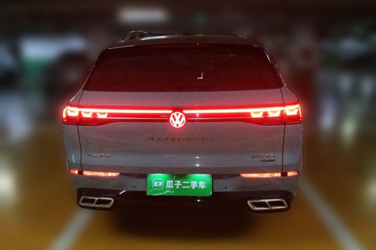 Used Volkswagen Tavendor 2023 380TSI All-Wheel Drive R-Line Journey Edition
