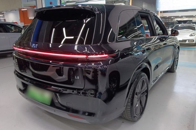 Used Li Auto L8 2024 Pro Model Rear Right 45 Deg