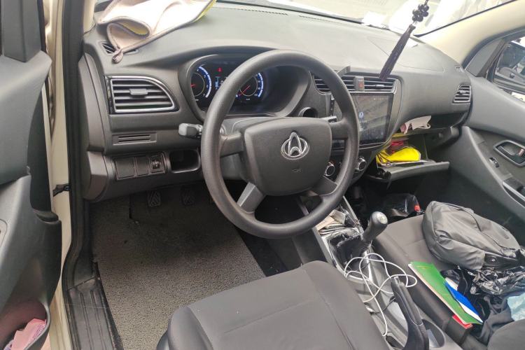 Used CHANGAN KAICHENG Ounuo S 2020 1.5L Ouno S Economy Van China VI Emission Standard JL473QG Center Console