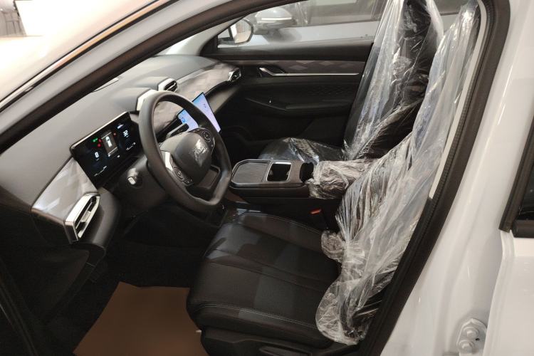 Used Dongfeng Aeolus SKY EV01 2025 530 km AIR Elite Edition
