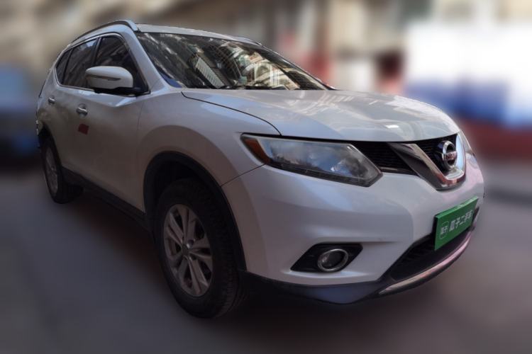 Used Nissan X-Trail 2014 2.0L CVT Comfort Edition 2WD Front Right 45 Deg