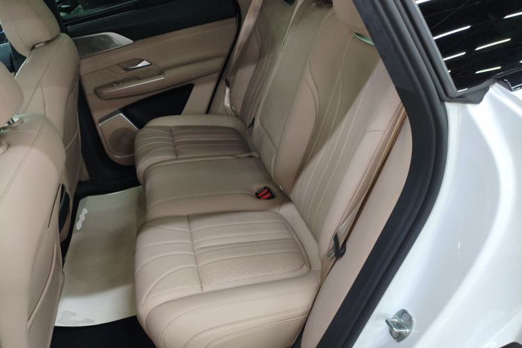 Used XPeng G9 2025 625 Long-Range Max Left Rear Seat