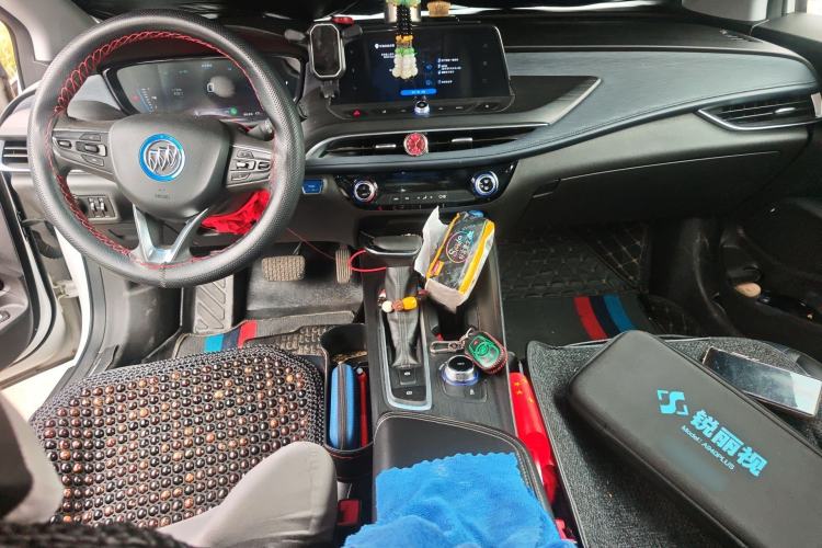 Used Buick Velite 6 2020 Plug-in Hybrid Connected Fashion Model
