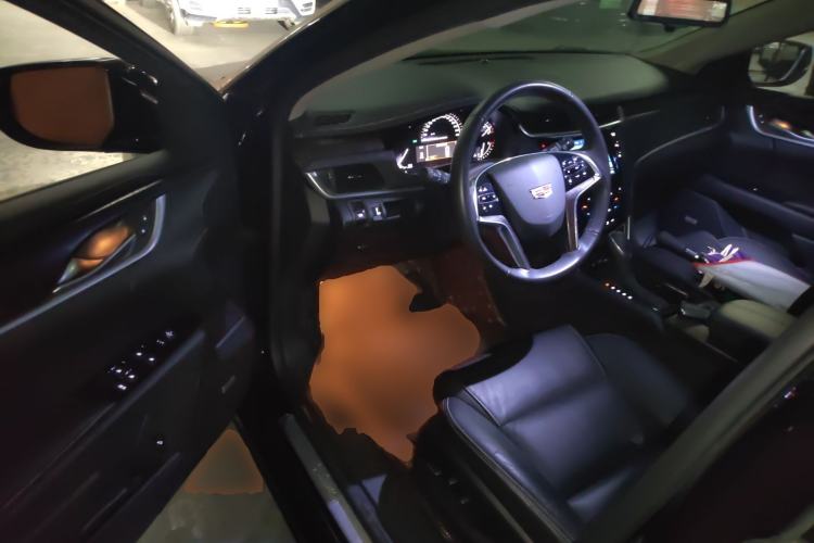 Used Cadillac XTS 2018 28T Elite Edition Driver Seat