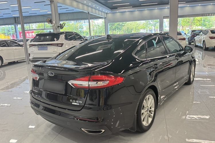 Used Ford Mondeo 2018 EcoBoost 200 Smart Control Fashion Model China V Standard