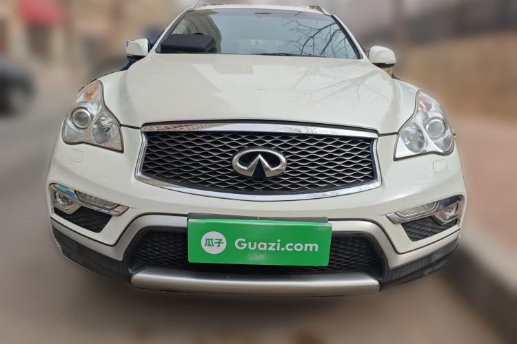 Used Infiniti QX50 2015 2.5L Comfort Edition
