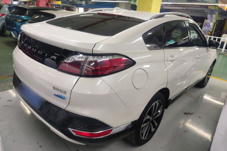 Used Venucia T90 2018 2.0L CVT Smart Connect Luxury Edition China V Standard
