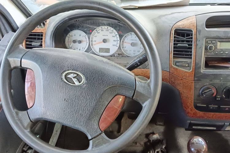 Used King Long Golden Way 2016 2.0L Value-Plus Edition 4G20