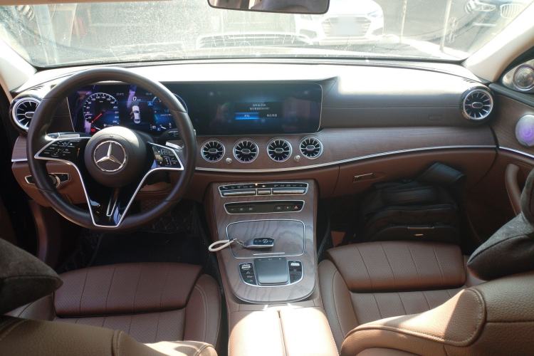 Used Mercedes-Benz E-Class 2022 E 260 L
