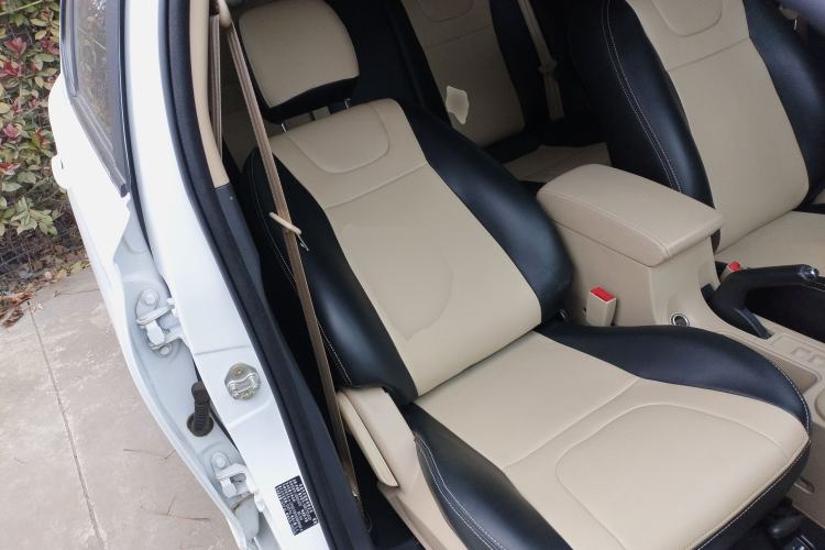 Used Chery E3 2015 1.5L Manual Fashion Model