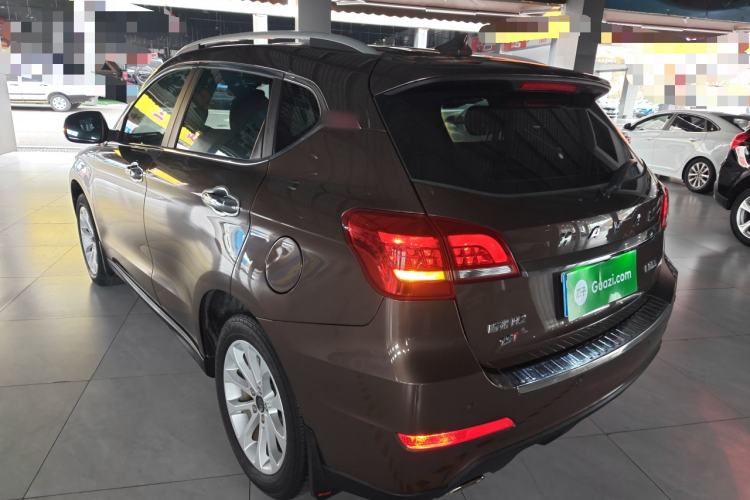 Used Haval H2 2017 Red-Label 1.5T Manual Two-Wheel Drive Luxury Model
