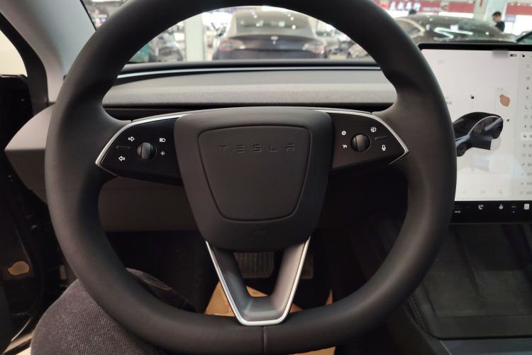 Used Tesla Model 3 2023 Rear-Wheel-Drive Version Steering Wheel