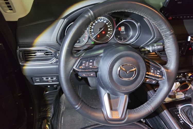 Used Mazda CX-5 2019 Cloud-Controlled Version 2.5L Automatic 4x4 Flagship Model China VI Standard Steering Wheel