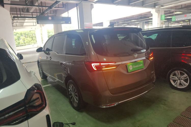 Used Buick GL8 2022 Land Business Class 652T Luxury Model
