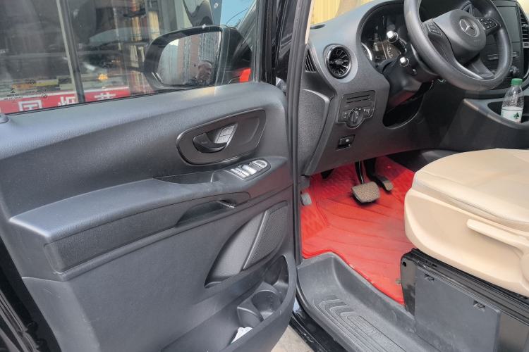 Used Mercedes-Benz Vito 2021 2.0T Elite Version 7 Seats