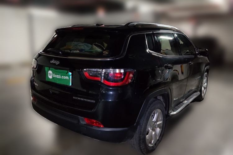 Used Jeep Compass 2019 220T Automatic Family Edition
