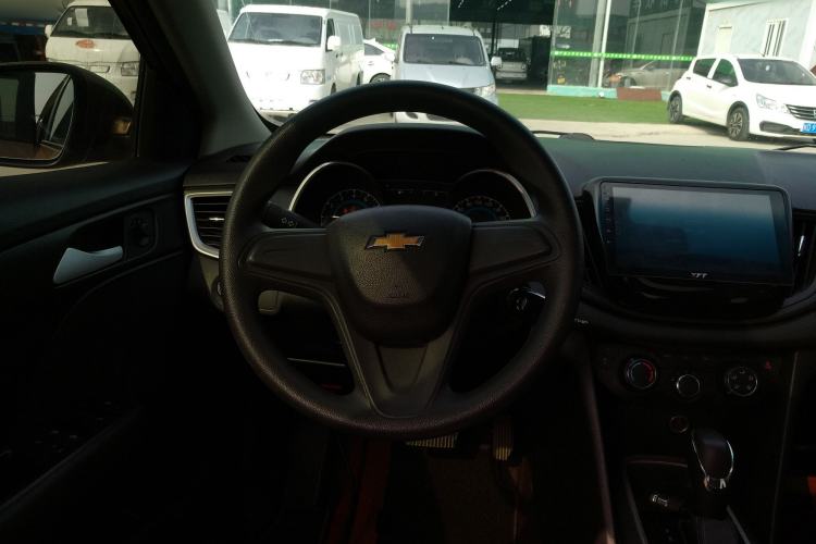 Used Chevrolet Cavalier 2018 320 Automatic Enjoyment Sunroof Edition Steering Wheel
