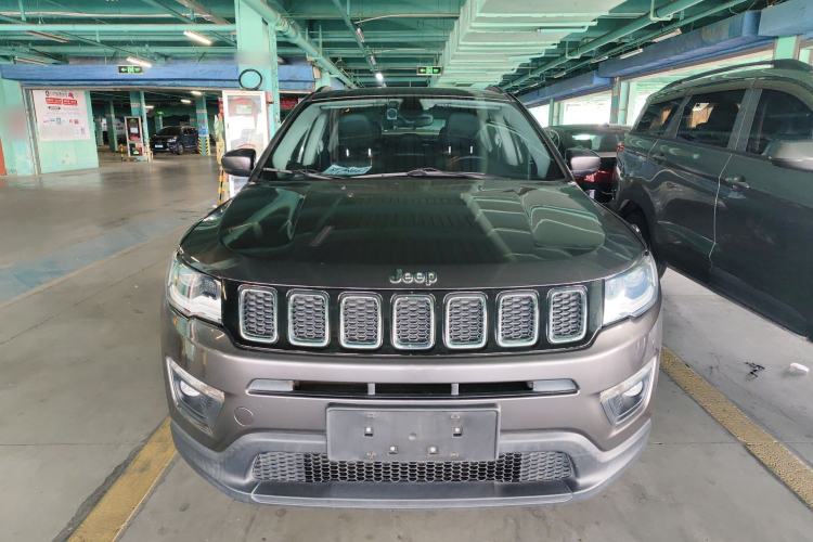 Used Jeep Compass 2017 200T Automatic Family Edition
