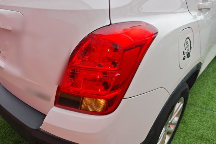 Used Chevrolet Trax 2016 1.4T Automatic Two-Wheel Drive Comfort Version with Sunroof