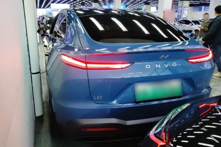 Used ONVO L60 2024 60 kWh Rear-Drive Version