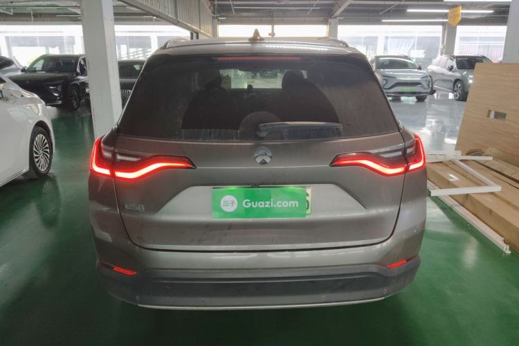 Used Nio ES8 2018 355 km Base Version 7-Seater Edition Rear