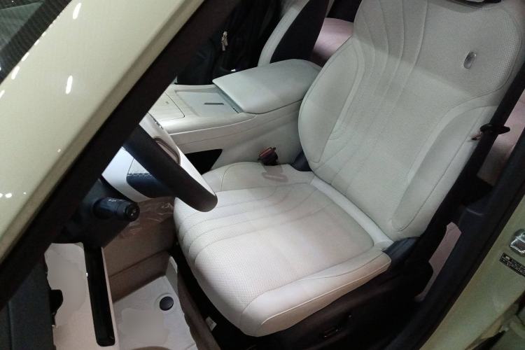 Used Geely Galaxy E5 2024 530 km Exploration+ Version
