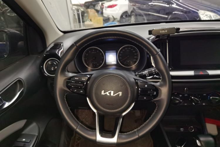 Used Kia kx1 Stonic 2021 1.4L CVT Fun Edition Steering Wheel